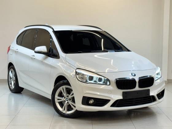 BMW 220i 2.0 CAT GP 16V TURBO ACTIVEFLEX 4P AUTOMÁTICO BMW 220i 2.0 CAT GP 16V TURBO ACTIVEFLEX 4P AUTOMÁTICO